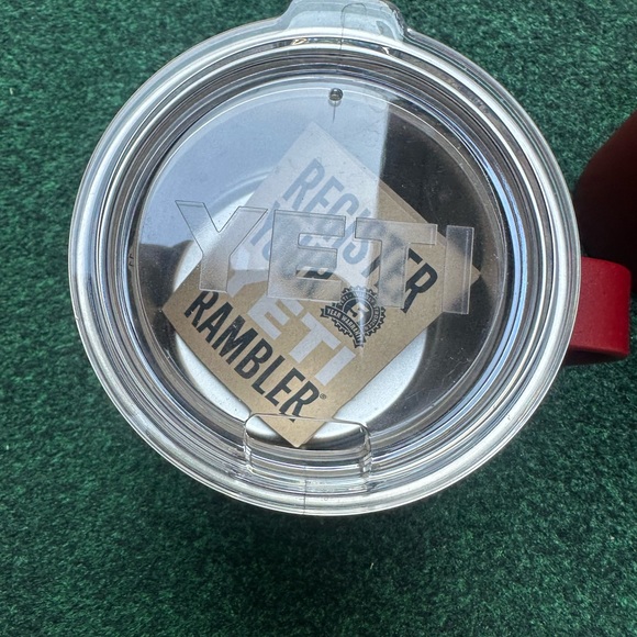 Yeti Rambler Collection Brick Red and Harvest Red - Picture 4 of 12